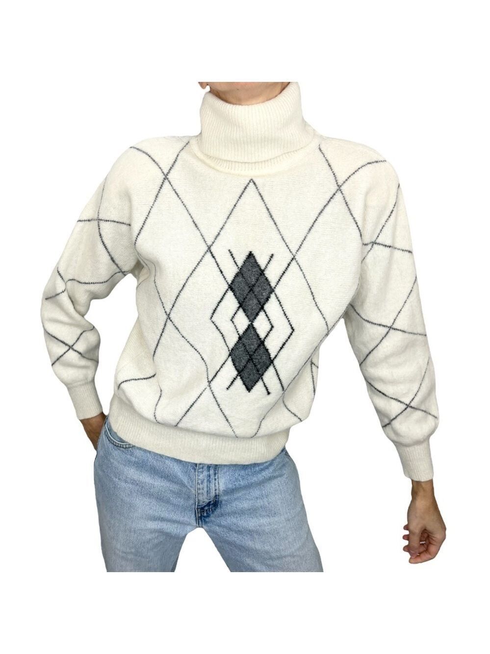 Vintage 80s 90s Orly Paris cream Angora blend statement shoulder sweater L